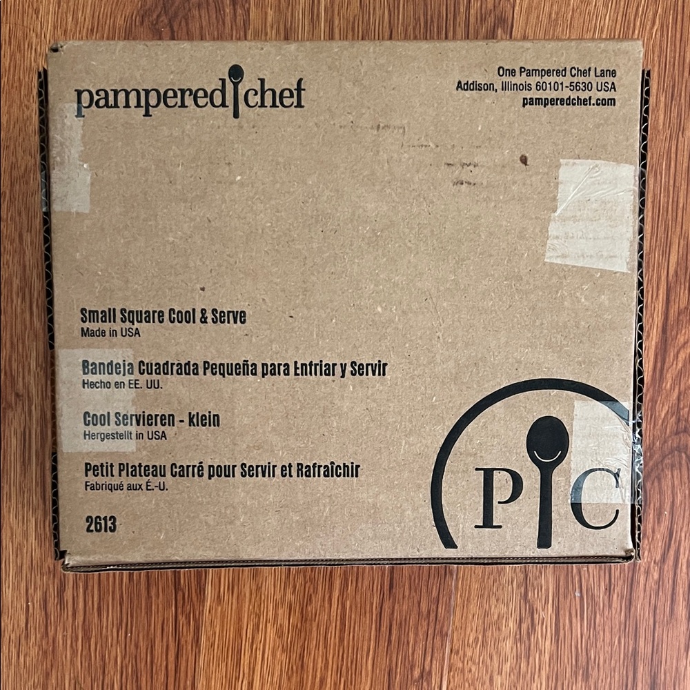 Pampered Chef Cool & Serve Set in Brown